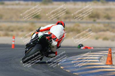 media/Apr-10-2022-SoCal Trackdays (Sun) [[f104b12566]]/Turn 11 Backside (945am)/